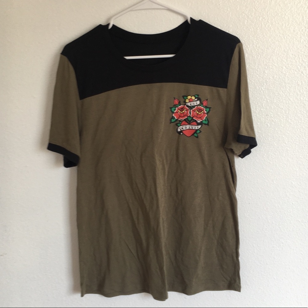 (Unisex) Love Forever Awake T Shirt - Size Approximately XL